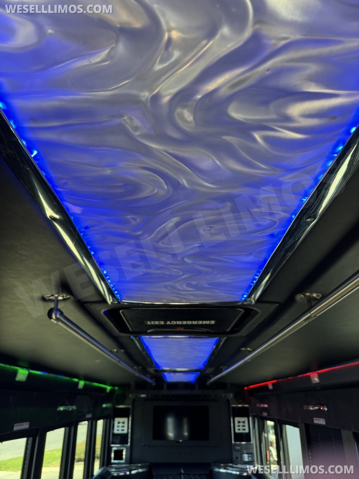 Limo Bus for Sale in Laguna Niguel, CA - Photo 15