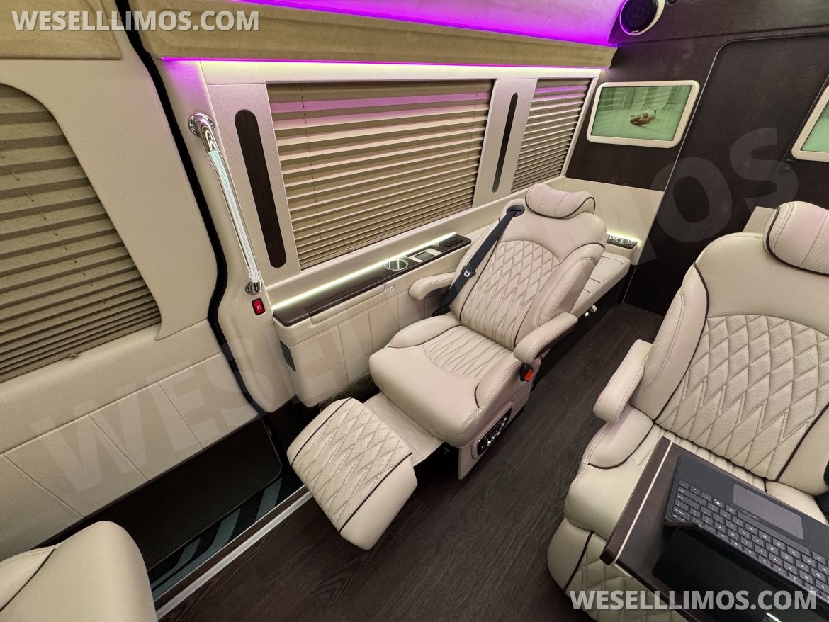 Sprinter for Sale in Springfield, MO - Photo 10