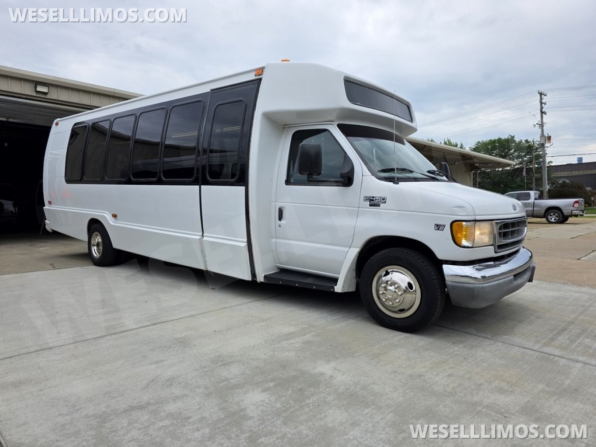 Limo Bus for Sale in Erie, PA - Photo 30