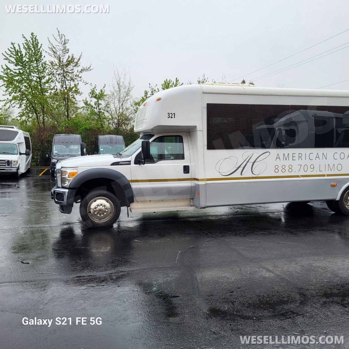Executive Shuttle for Sale in Addison, IL - Photo 2