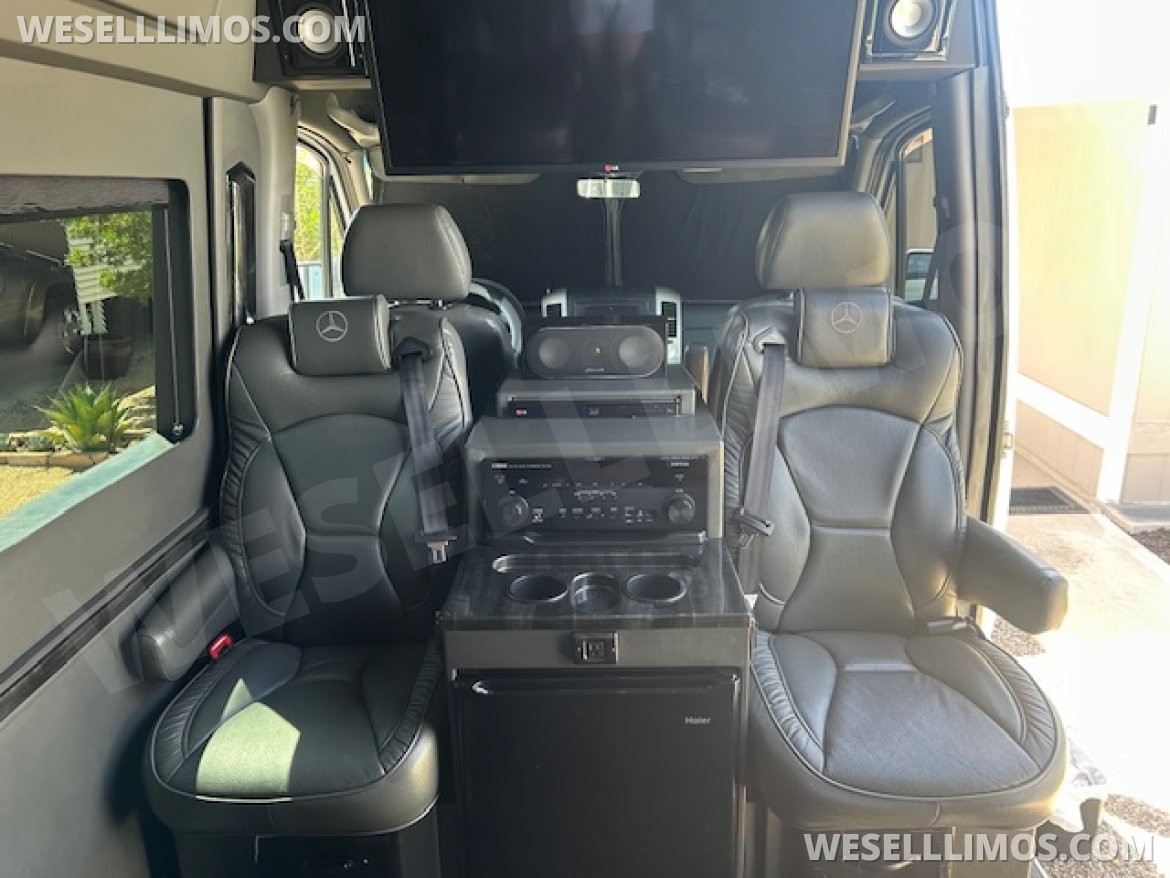 Sprinter for Sale in Phoenix, AZ - Photo 5