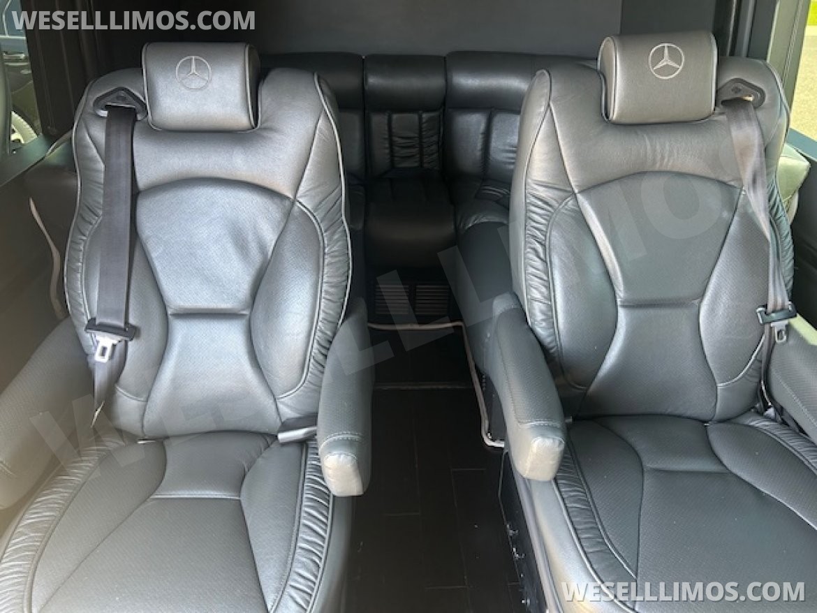 Sprinter for Sale in Phoenix, AZ - Photo 6