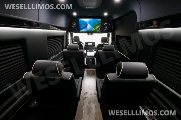2025 Mercedes-Benz Sprinter 144" 2500 Sprinter for Sale in South Hackensack, NJ - Photo 3