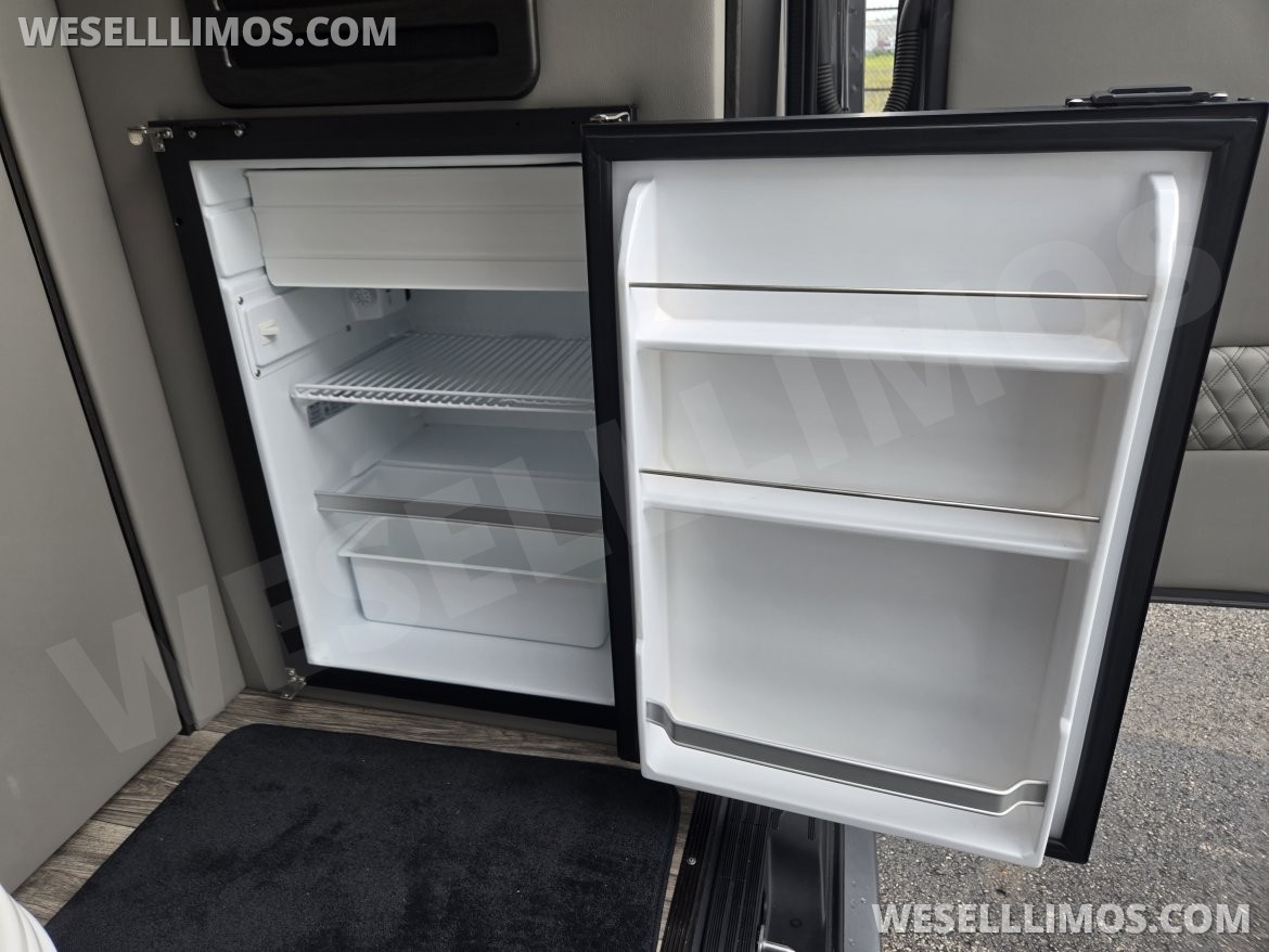 Sprinter for Sale in Troy, OH - Photo 9