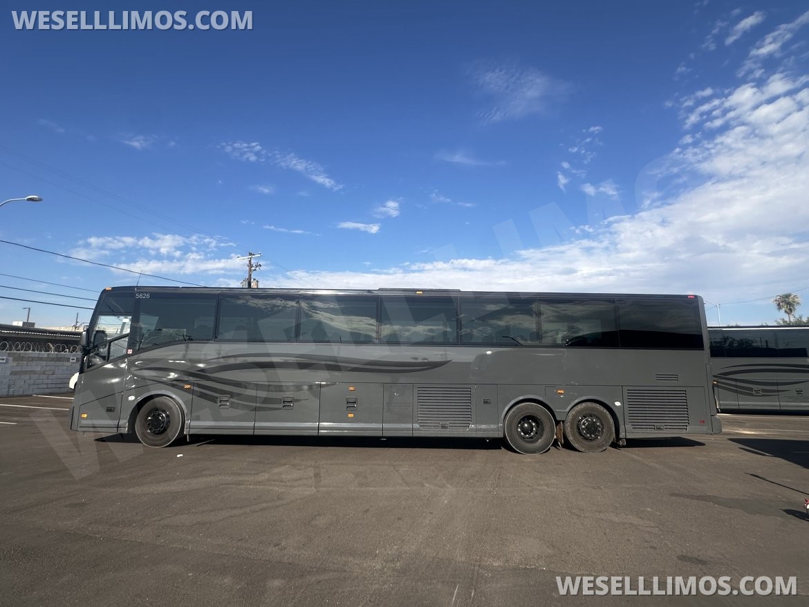 Motorcoach for Sale in Phoenix, AZ - Photo 2