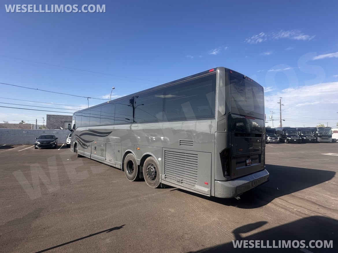 Motorcoach for Sale in Phoenix, AZ - Photo 7