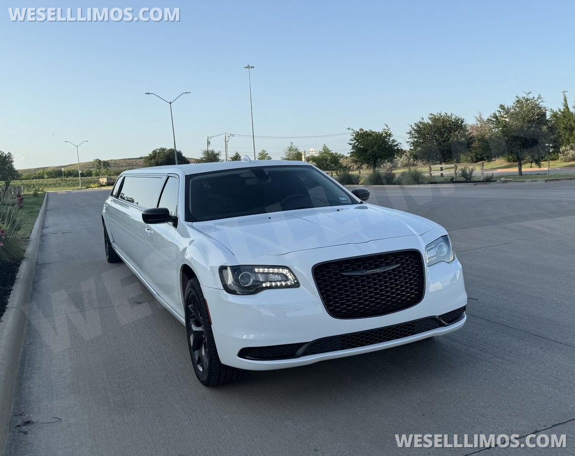 Limousine for Sale in Dallas, TX - Photo 2