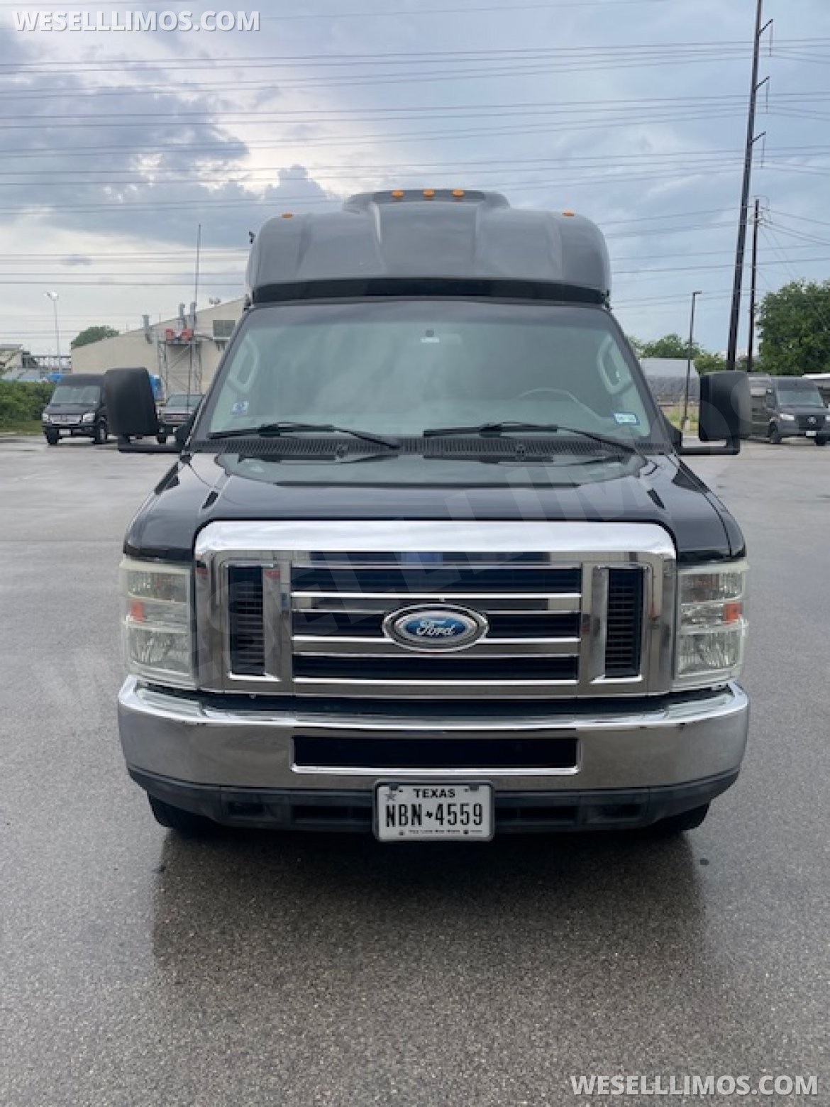 Limo Bus for Sale in Austin, TX - Photo 9