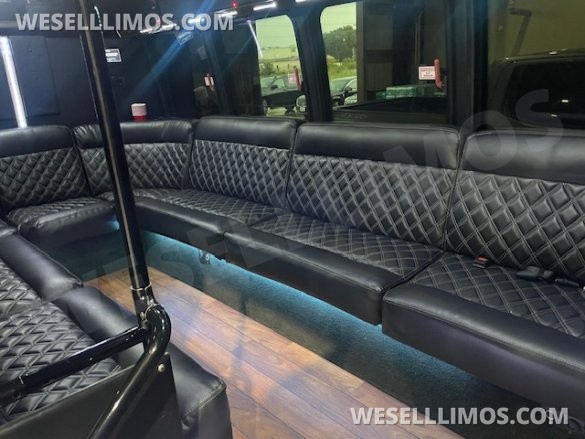 2014 Ford E350 Limo Bus for Sale in Austin, TX - Main Photo