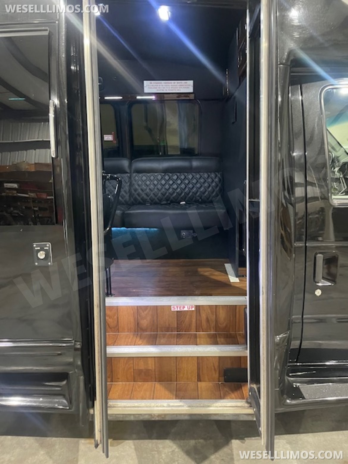 Limo Bus for Sale in Austin, TX - Photo 18
