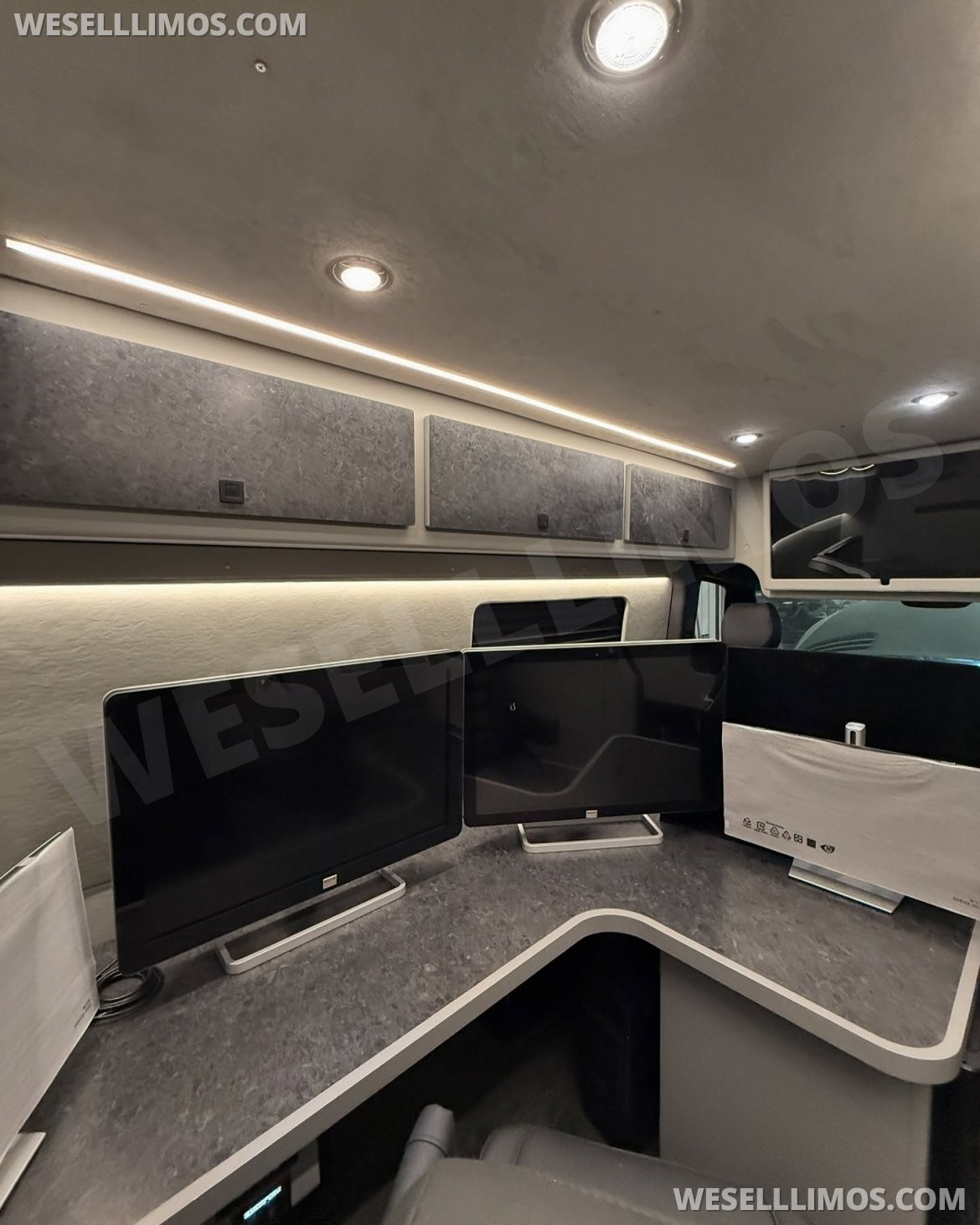CEO SUV Mobile Office for Sale in Springfield, MO - Photo 4