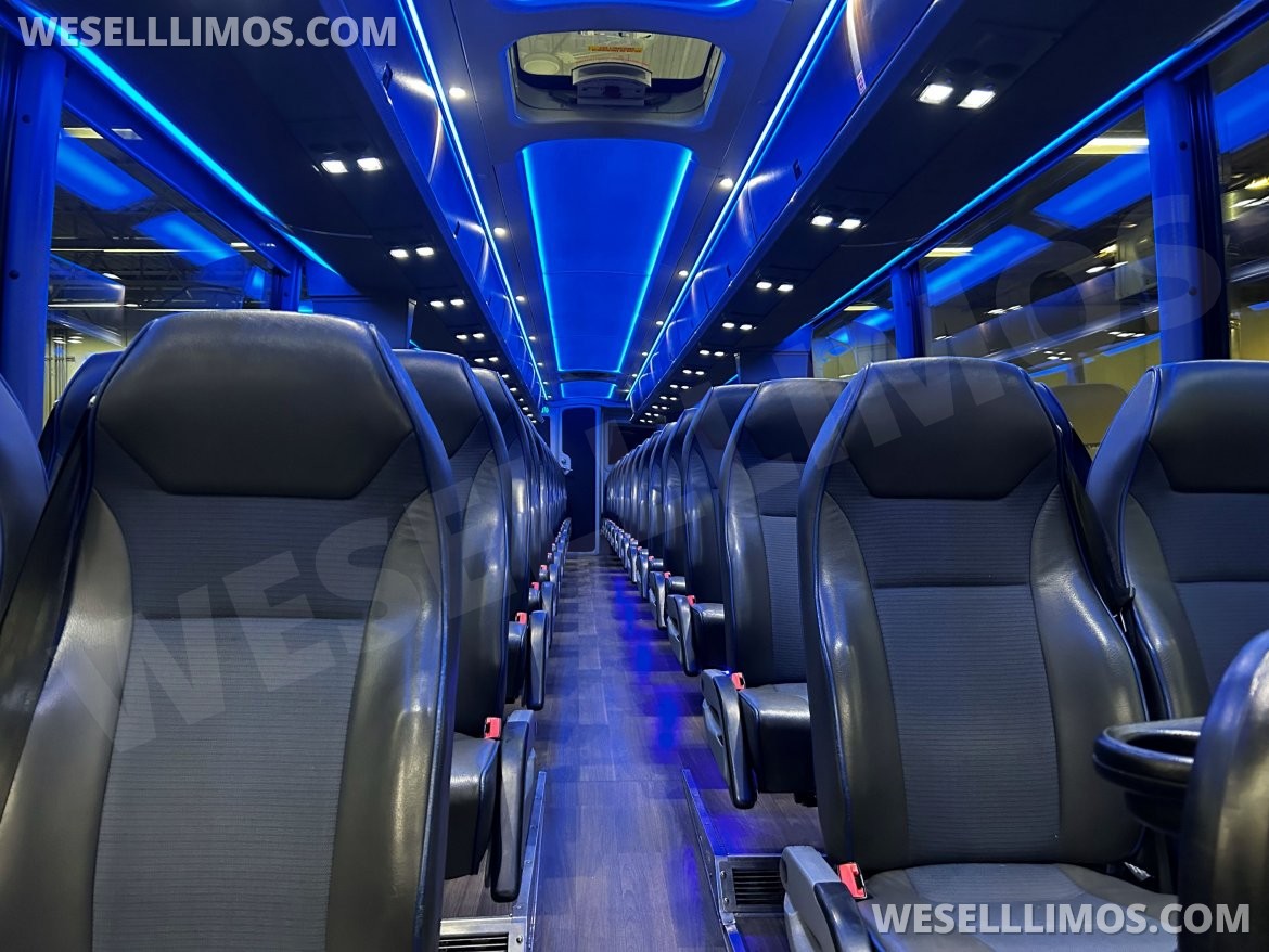 Motorcoach for Sale in Rochester, MN - Main Photo