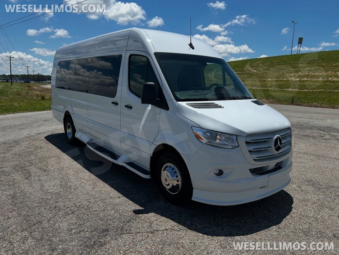 Sprinter for Sale in Springfield, MO - Photo 4