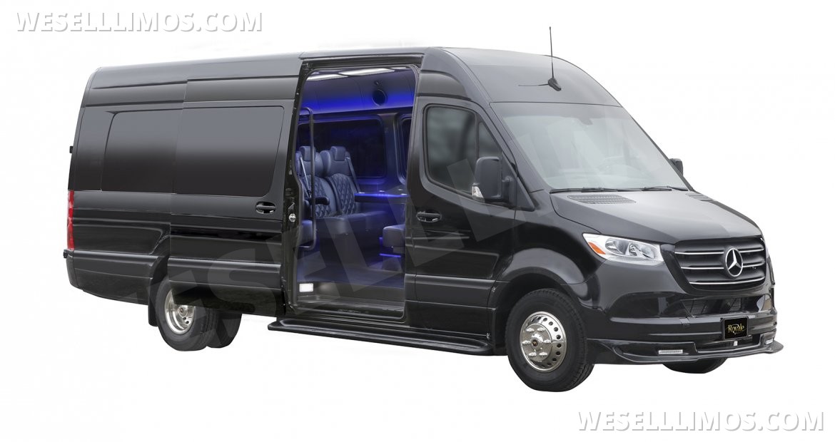 Shuttle Bus for Sale in Haverhill, MA - Photo 6