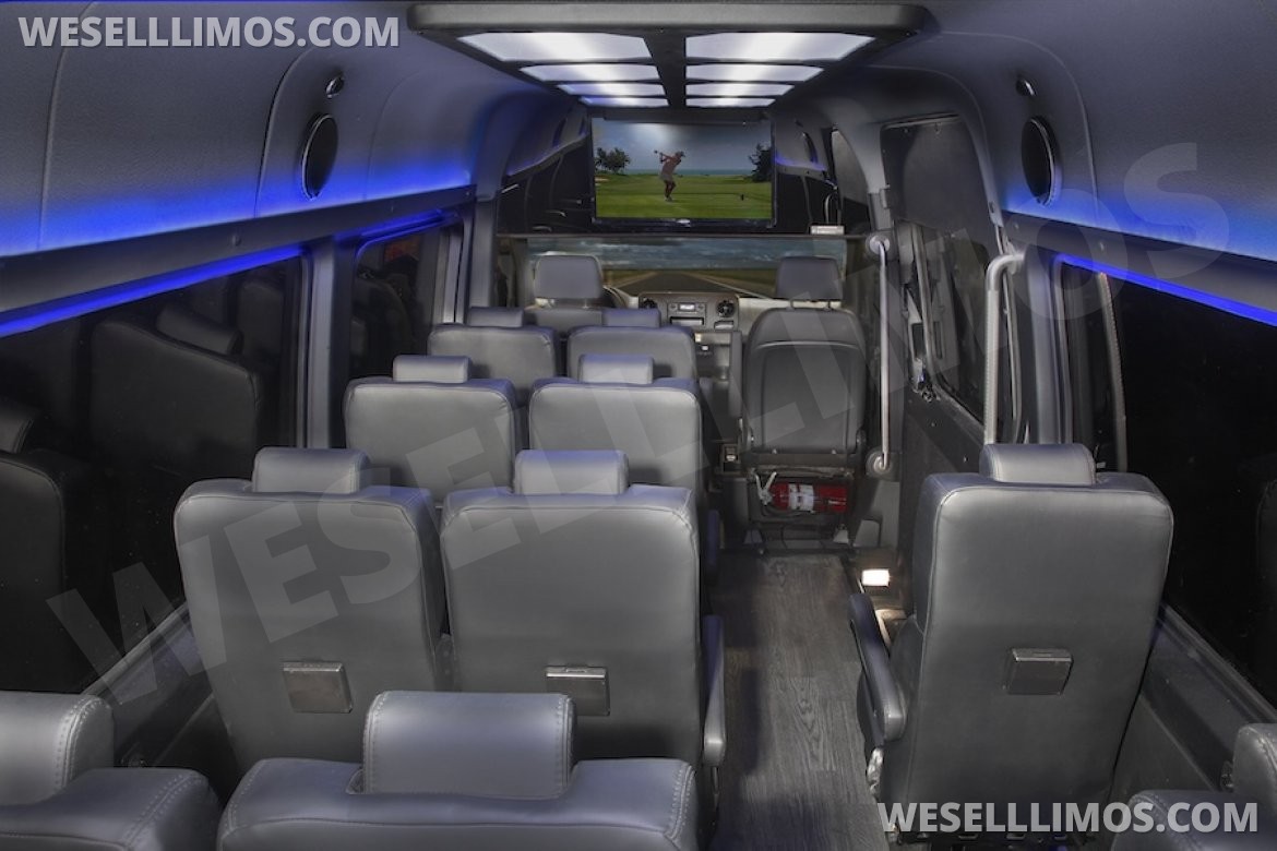 Shuttle Bus for Sale in Haverhill, MA - Photo 2
