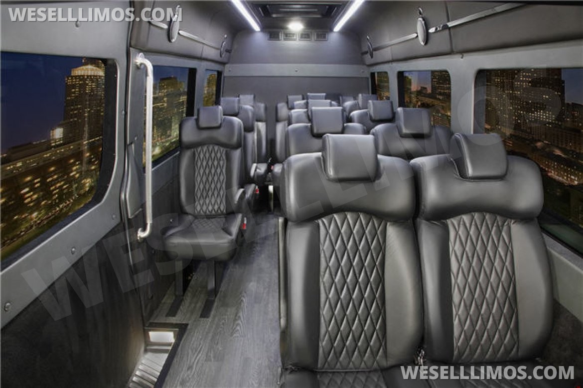 Shuttle Bus for Sale in Haverhill, MA - Photo 7