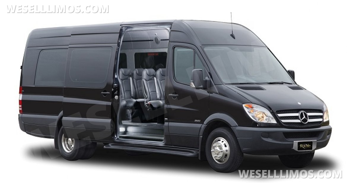 Shuttle Bus for Sale in Haverhill, MA - Photo 10