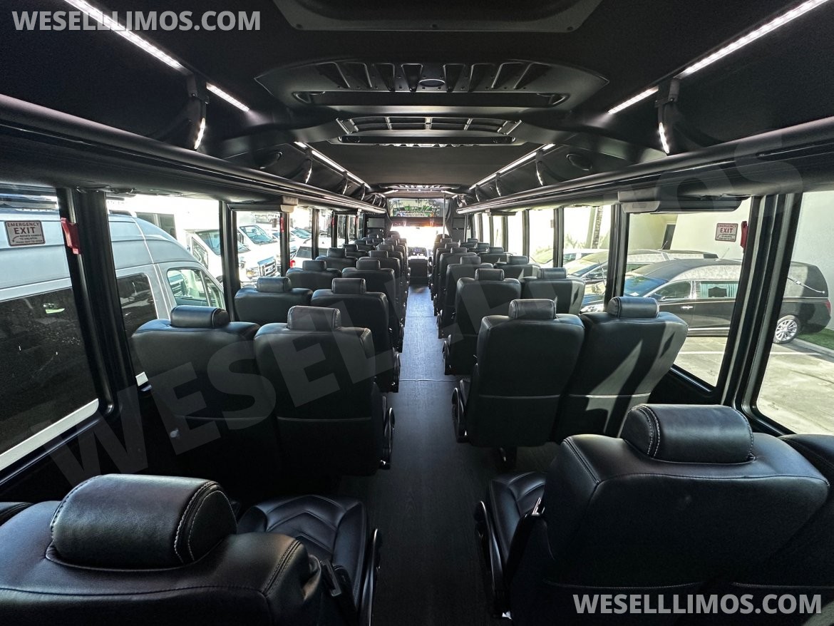 Executive Shuttle for Sale in Carson, CA - Photo 7