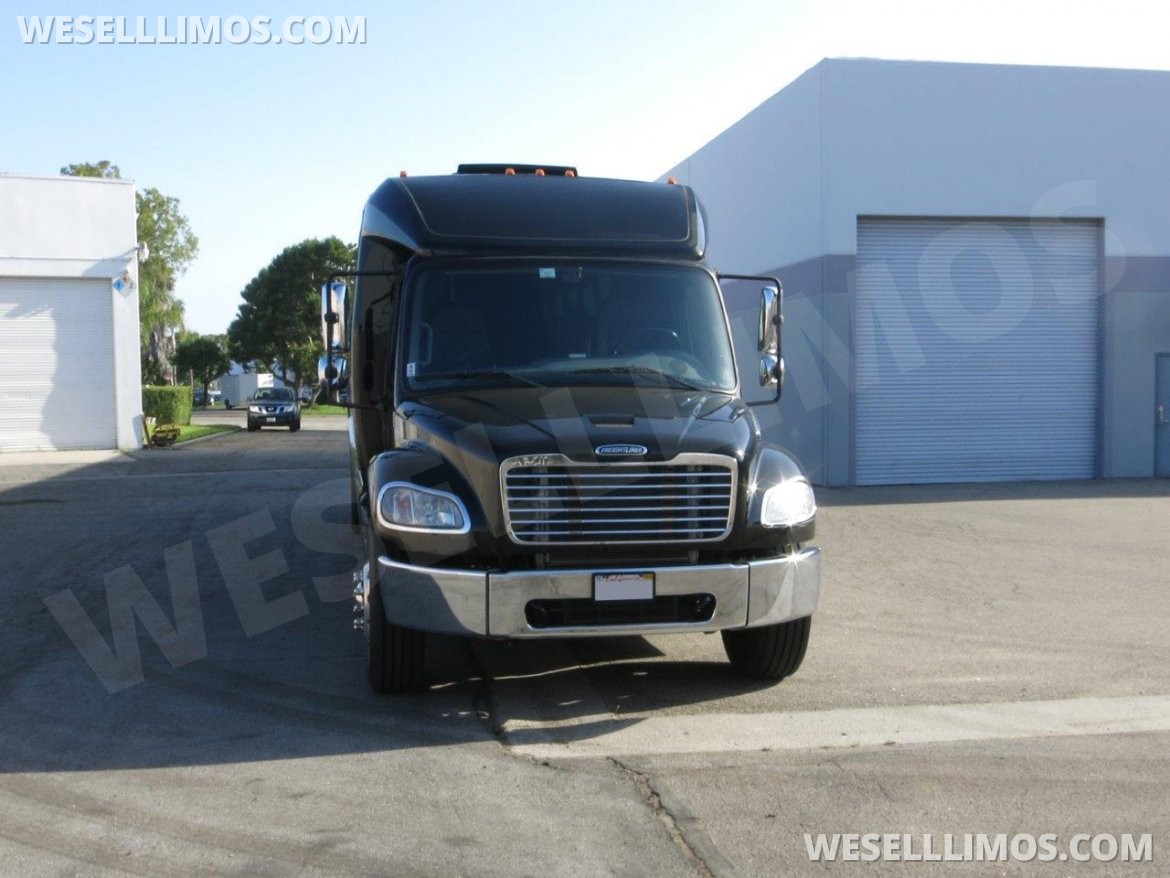 Executive Shuttle for Sale in Carson, CA - Photo 15