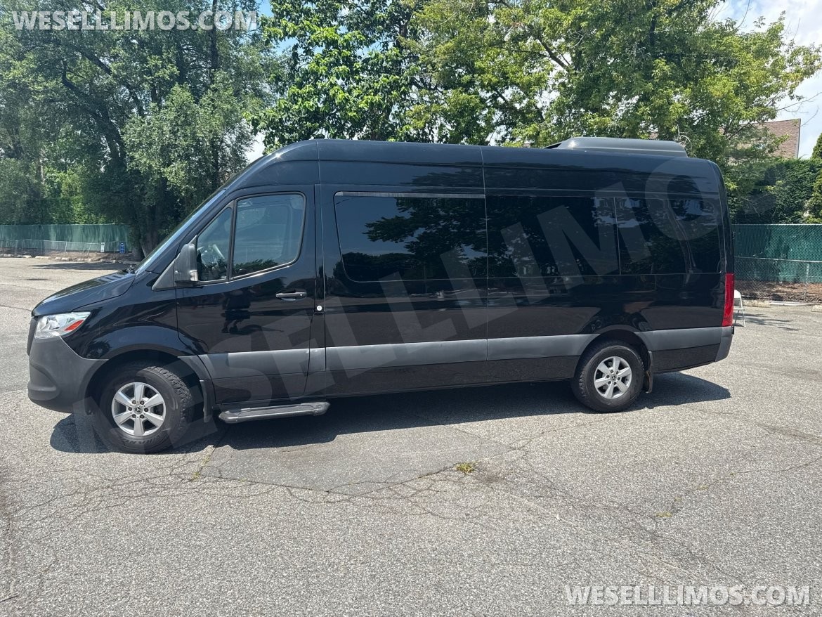 Sprinter for Sale in BALDWIN, NY - Photo 4
