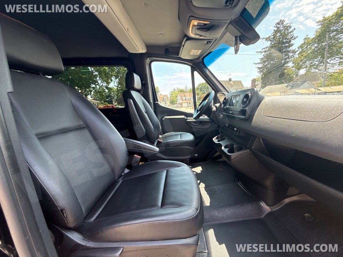 Sprinter for Sale in BALDWIN, NY - Photo 20