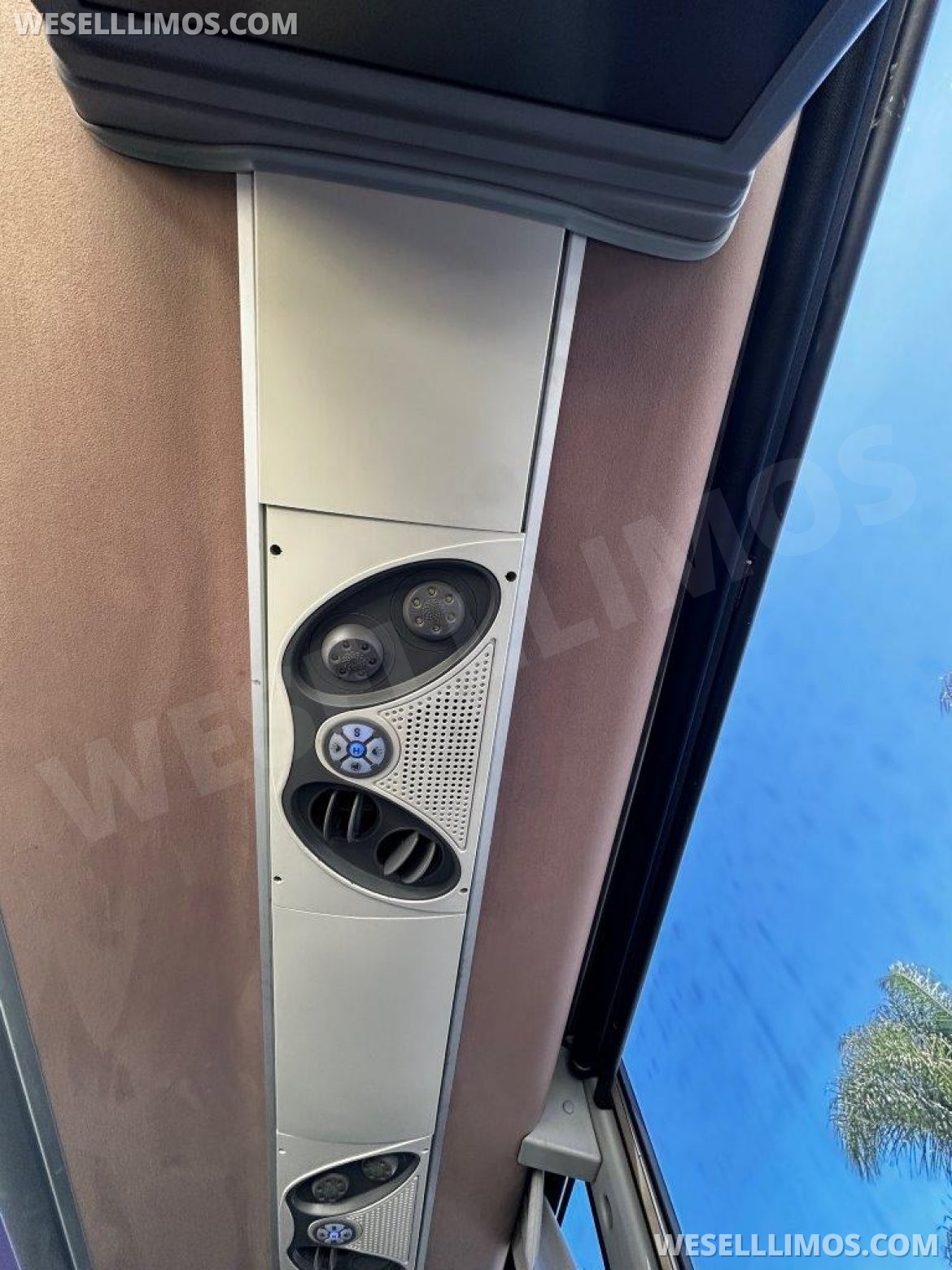 Motorcoach for Sale in Carson, CA - Photo 5