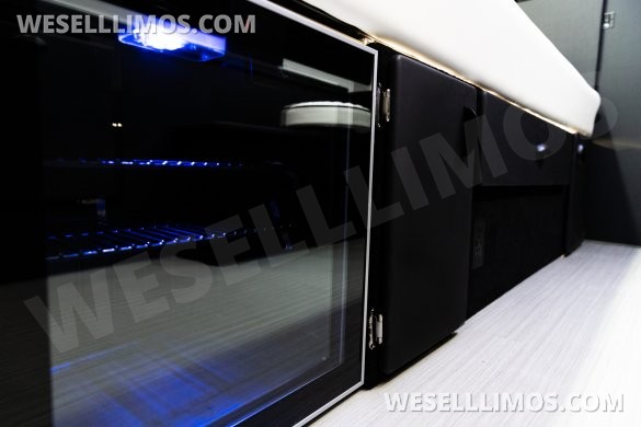 2020 Mercedes-Benz Sprinter 3500 Extended Hi-Top Sprinter for Sale in Sarasota, FL - Photo 3
