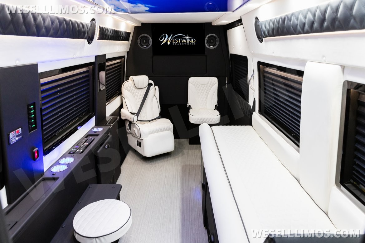Sprinter for Sale in Sarasota, FL - Photo 9
