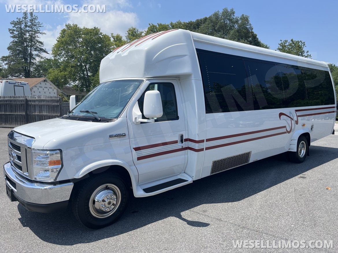 Limo Bus for Sale in Pasadena, MD - Photo 3