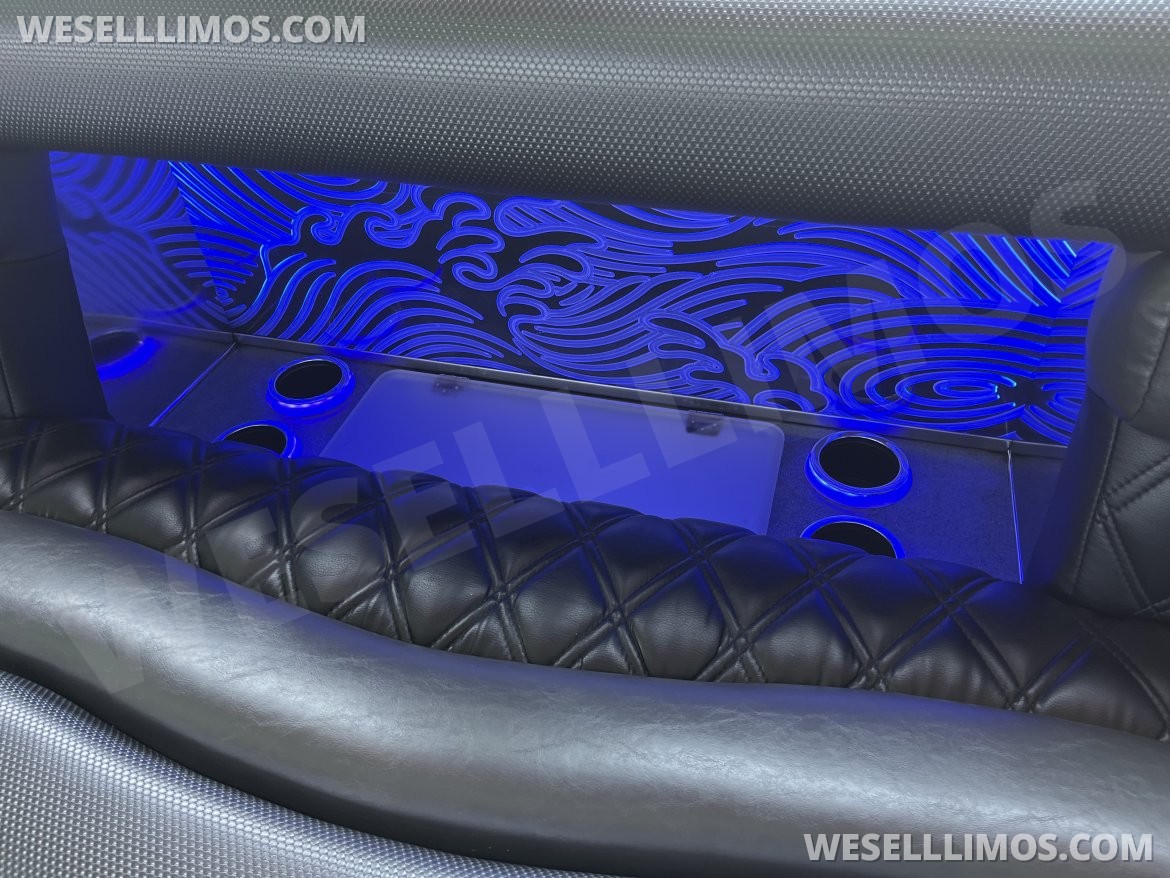 Limo Bus for Sale in Pasadena, MD - Photo 8