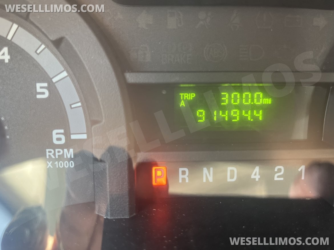Limo Bus for Sale in Pasadena, MD - Photo 12