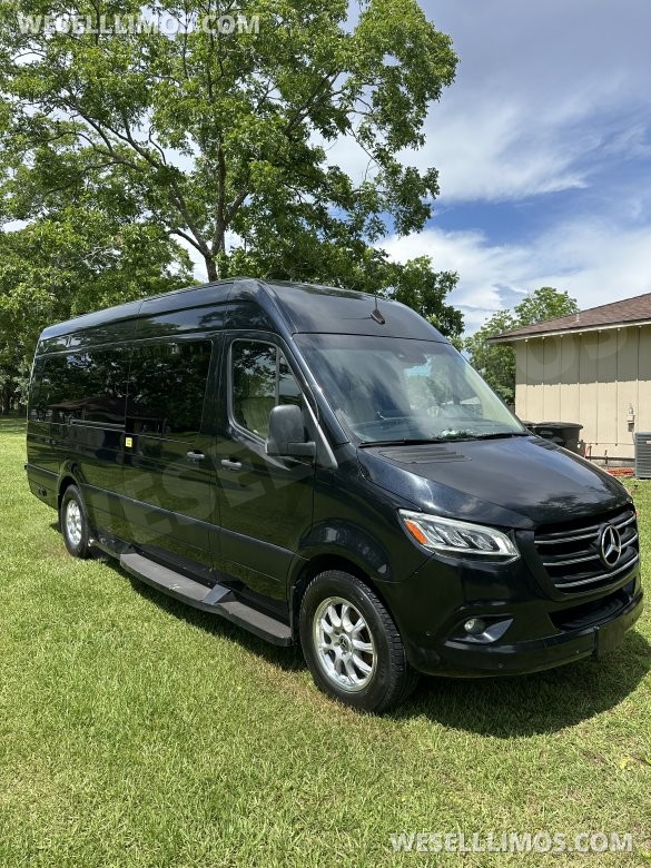 2020 Mercedes-Benz Sprinter 2500 Sprinter for Sale in Grand Bay, AL - Photo 2