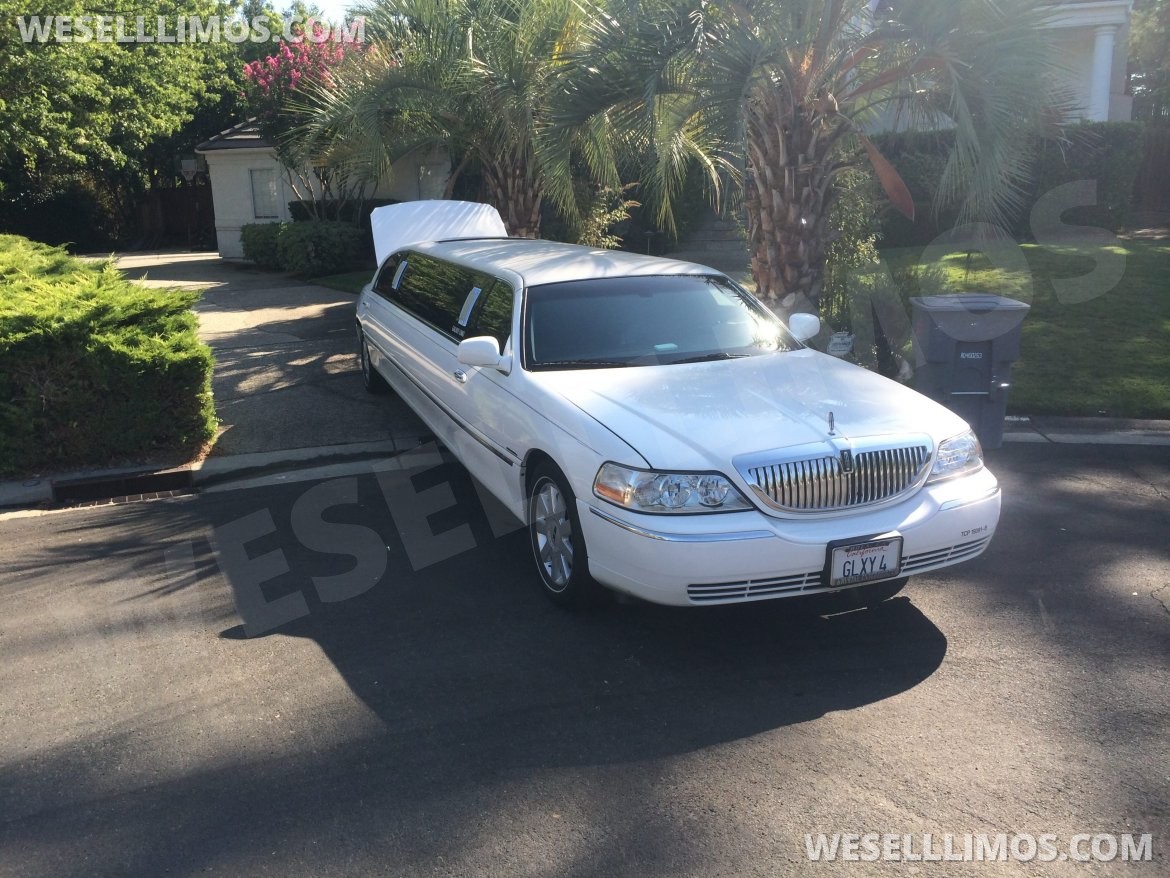 Limousine for Sale in Antelope, CA - Photo 6