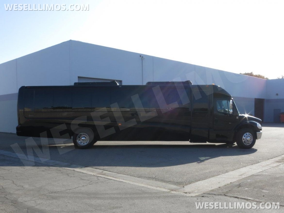 Executive Shuttle for Sale in CARSON, CA - Photo 18