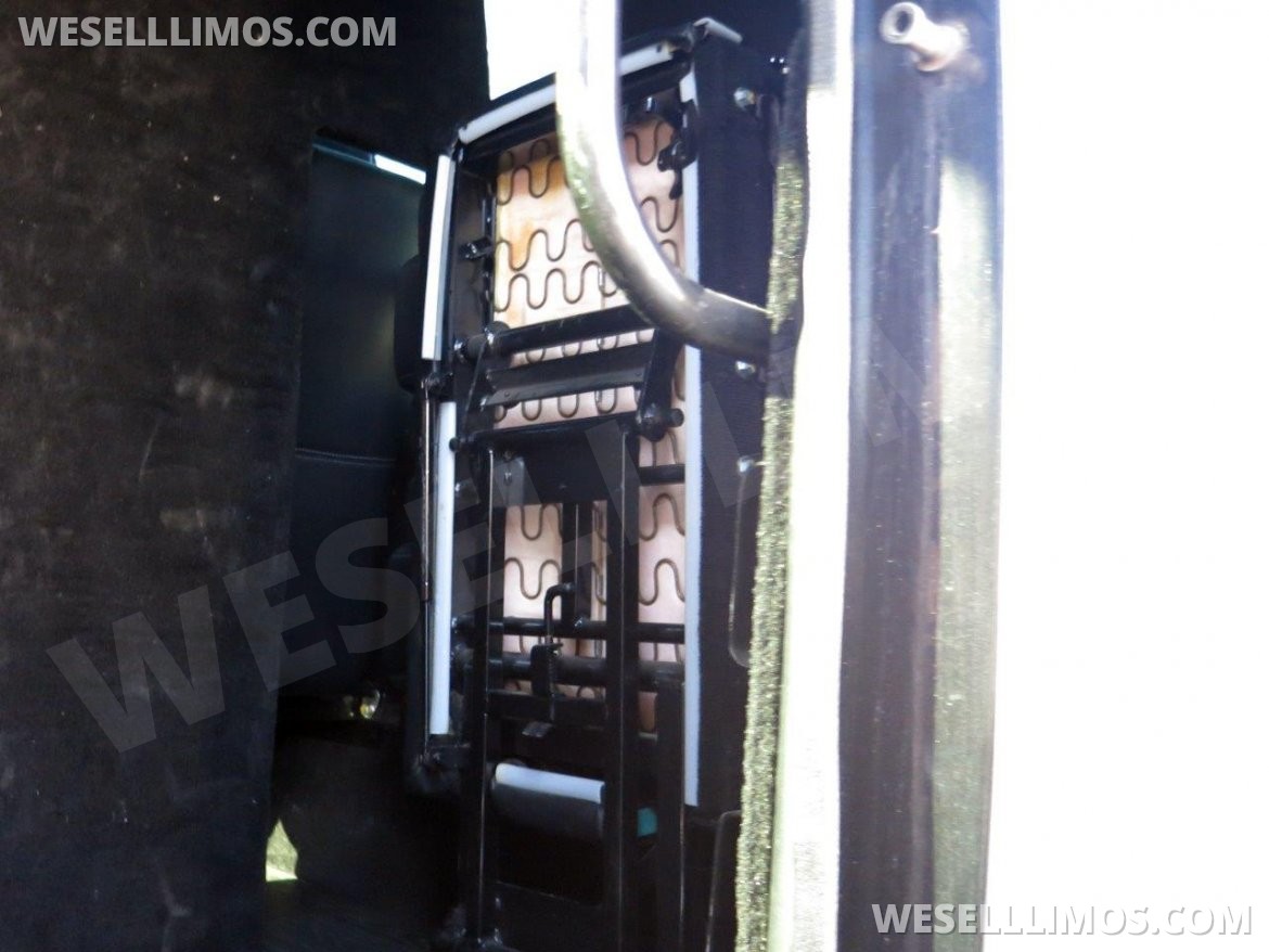 Executive Shuttle for Sale in CARSON, CA - Photo 20