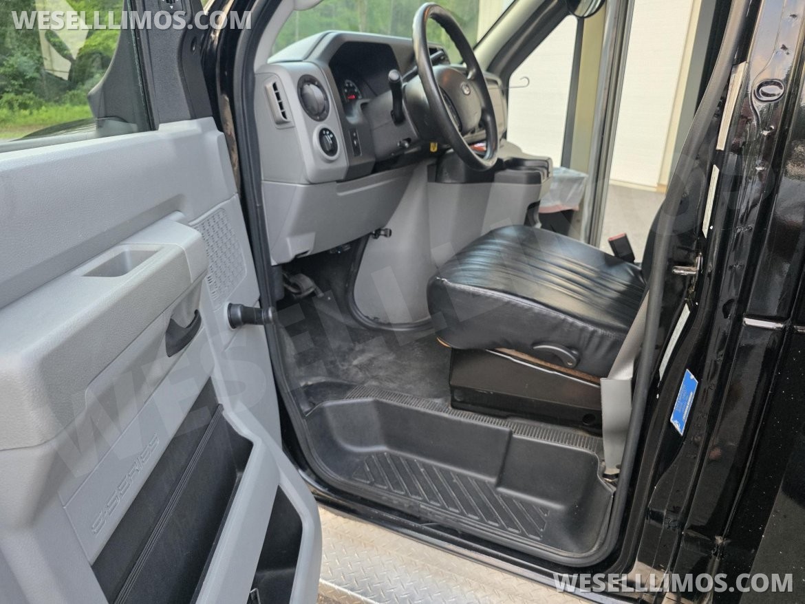Shuttle Bus for Sale in Northumberland, PA - Photo 16