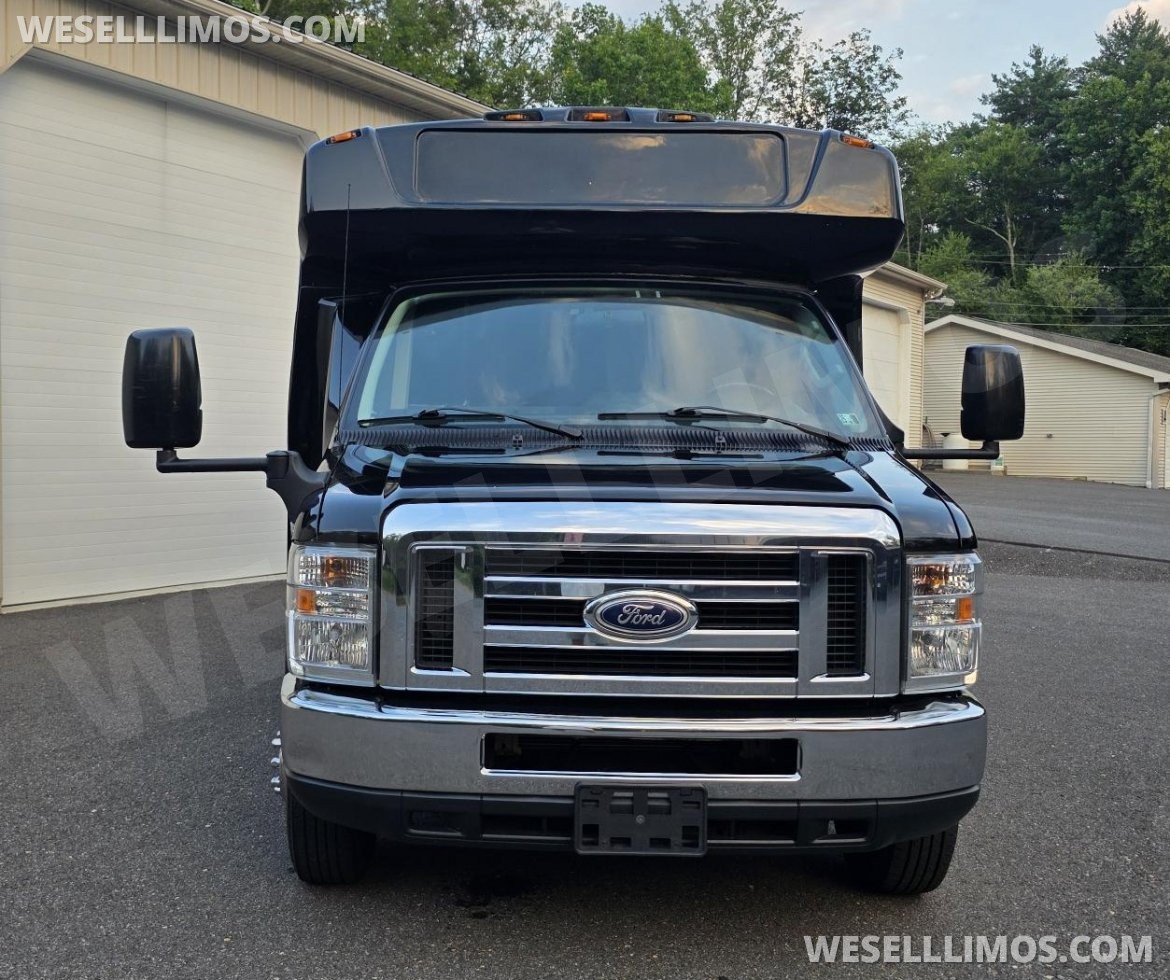 Shuttle Bus for Sale in Northumberland, PA - Photo 8