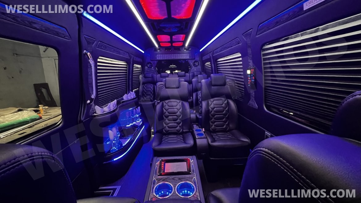Sprinter for Sale in Anaheim, CA - Main Photo