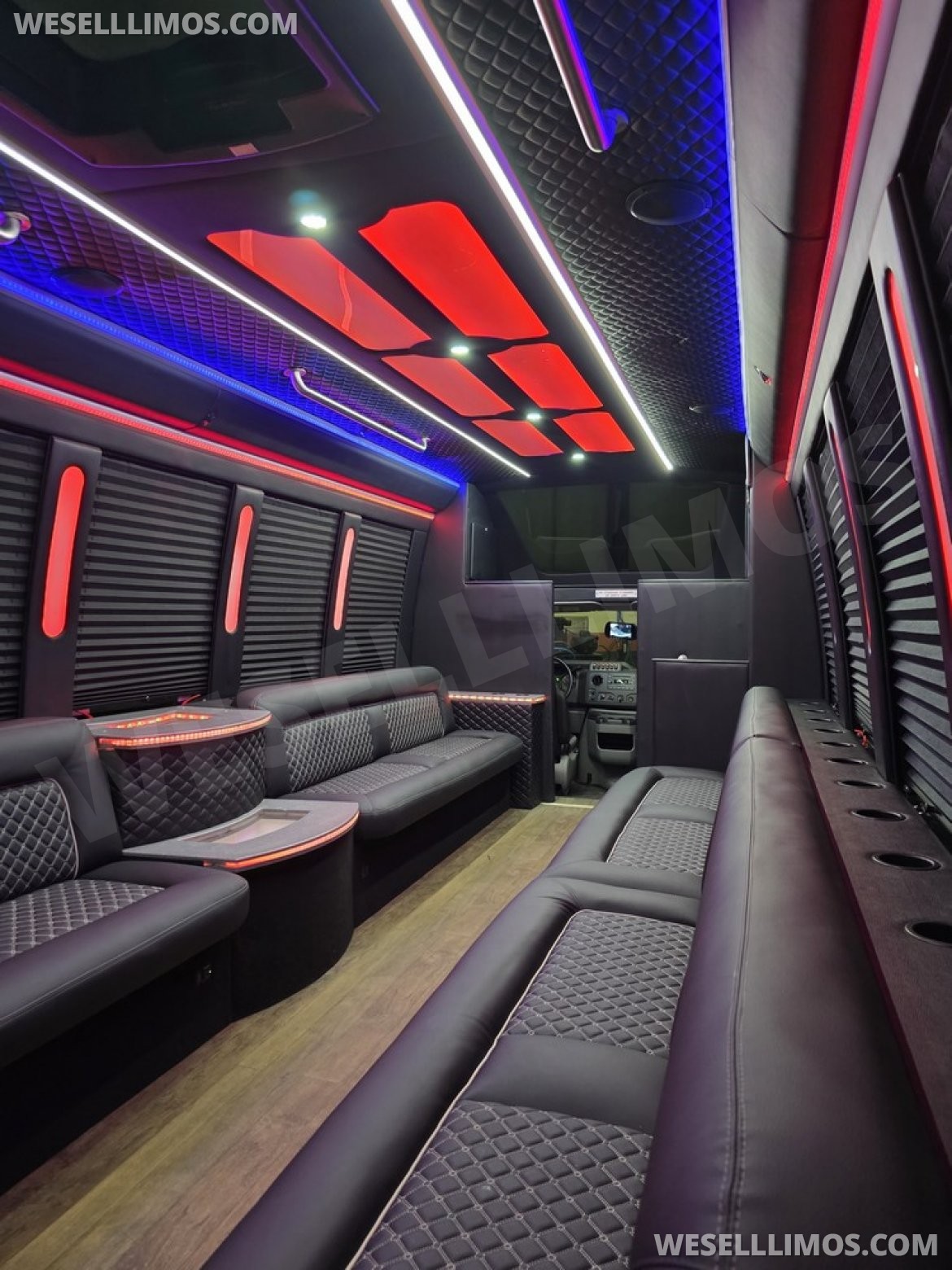 Limo Bus for Sale in Erie, PA - Photo 4
