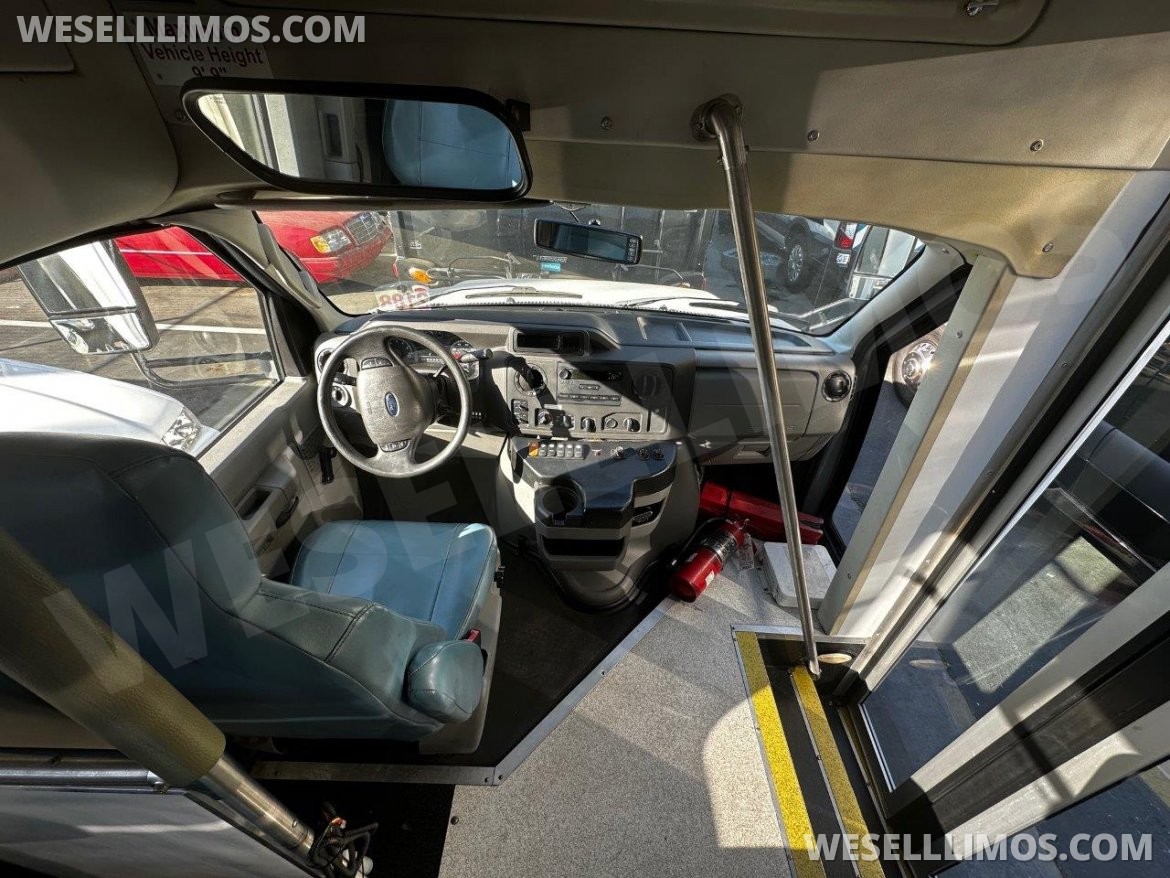 Shuttle Bus for Sale in CARSON, CA - Photo 12