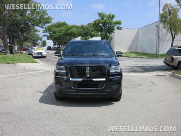 2024 Lincoln Navigator L Reserve SUV for Sale in CARSON, CA - Photo 2
