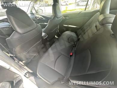 2022 Toyota Prius XLE Hybrid Sedan - Sedan for Sale in CARSON, CA - Photo 5