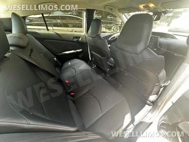 2022 Toyota Prius XLE Hybrid Sedan - Sedan for Sale in CARSON, CA - Photo 6