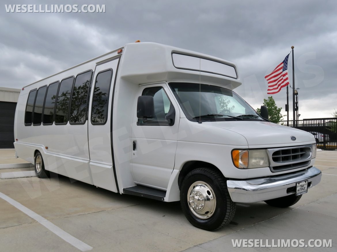 Limo Bus for Sale in Houston, TX - Main Photo