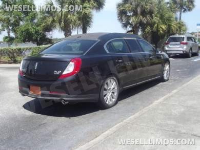 2014 Lincoln MKS Limousine - Only 4,838 Miles - Like New Mini-Limo - Limousine for Sale in St Marys, GA - Photo 3