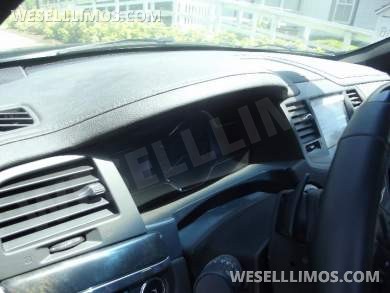 2014 Lincoln MKS Limousine - Only 4,838 Miles - Like New Mini-Limo - Limousine for Sale in St Marys, GA - Photo 10