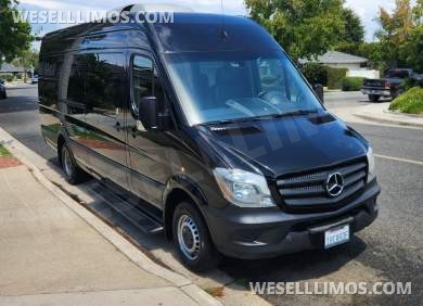 2017 Mercedes-Benz sprinter 2500 high top Sprinter for Sale in Laguna Niguel, CA