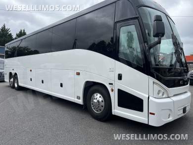 2017 MCI J 4500 Motorcoach for Sale in Pasadena, MD