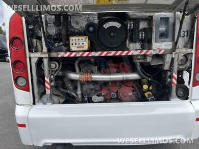 2017 MCI J 4500 Motorcoach - Motorcoach for Sale in Pasadena, MD - Photo 12