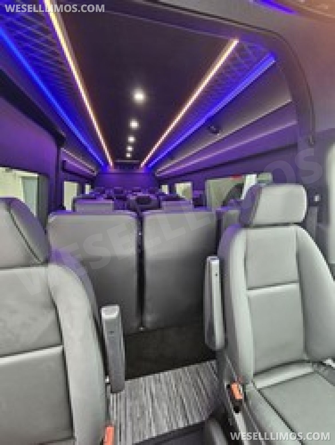 Executive Shuttle for Sale in Erie, PA - Photo 18